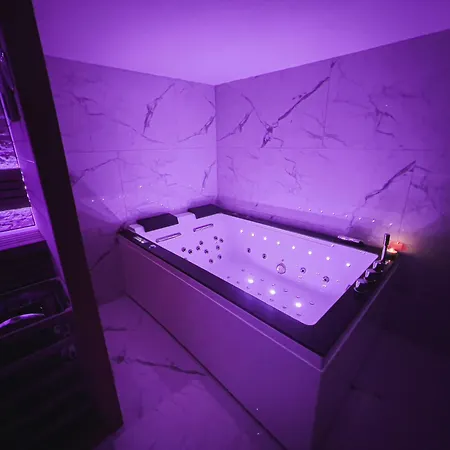 King Size Jacuzzi 3*