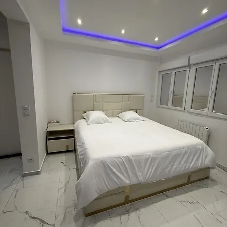 Bed & Breakfast King Size Jacuzzi Lisieux