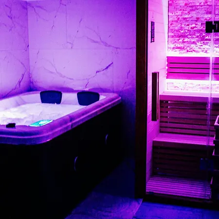 King Size Sauna Jacuzzi Lisieux